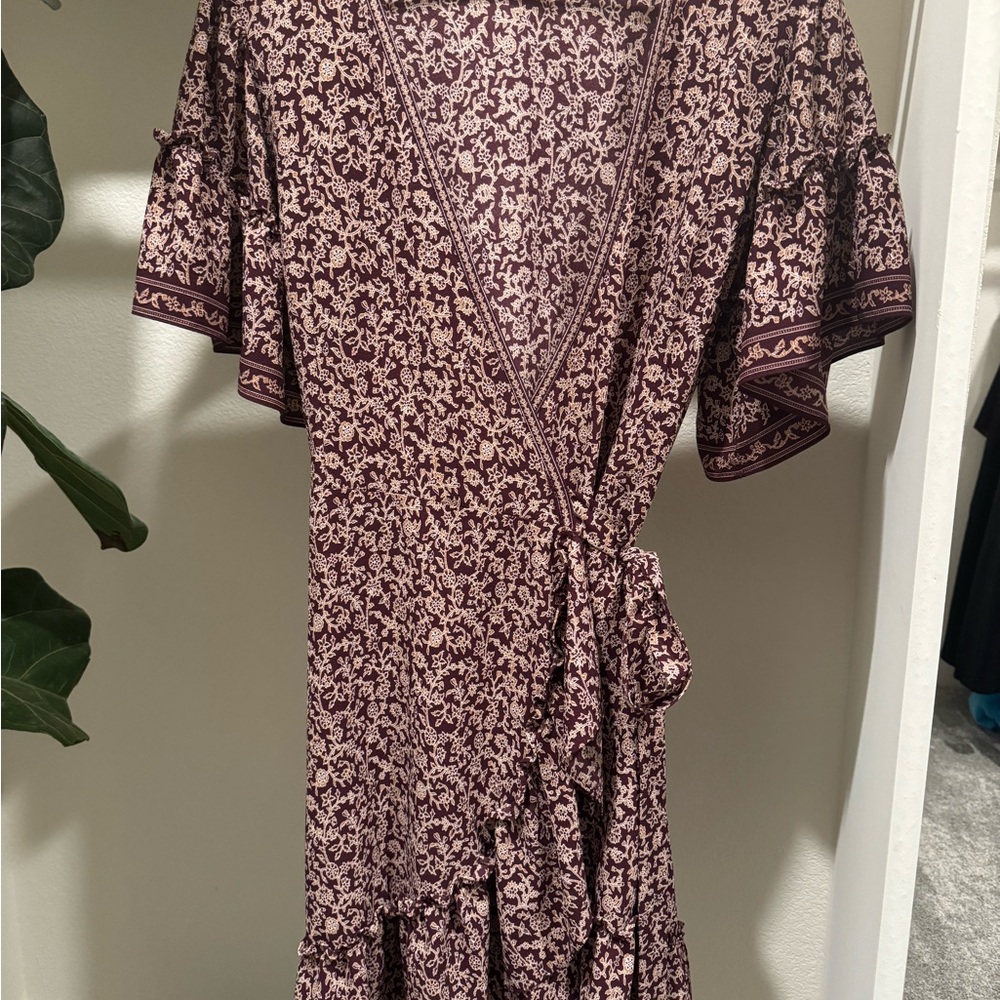 Light Wrap Dress with Flowy Sleeves